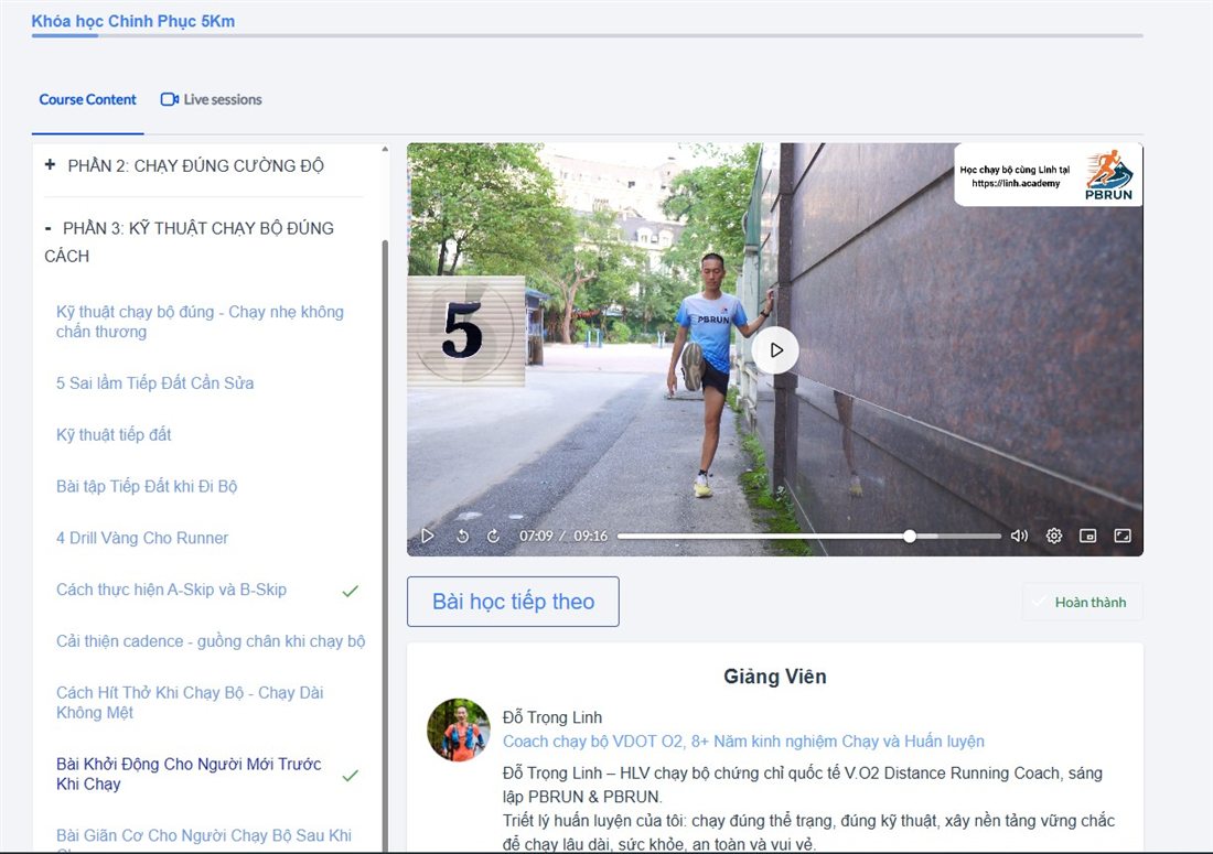 Giao diện khoá học 6 Tuần Chinh Phục 5km — danh sách bài học theo phần và video Coach Linh hướng dẫn